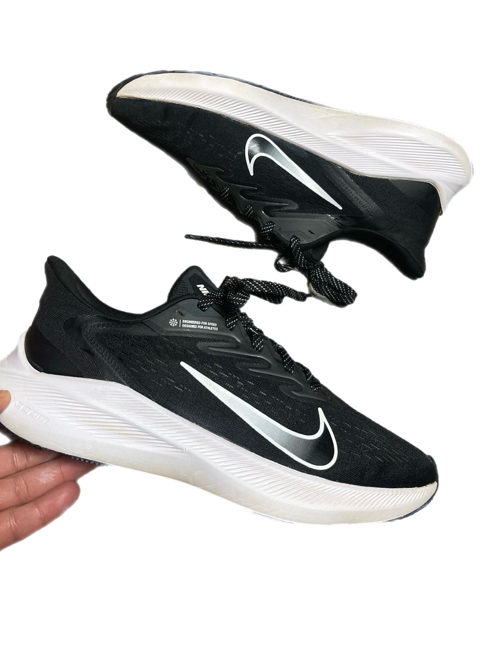 Women’s NIKE Zoom Winflo Black Active Sneakers